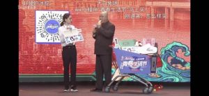 母亲节，新手妈妈吴敏霞为“光明甜蜜好滋味”带货
